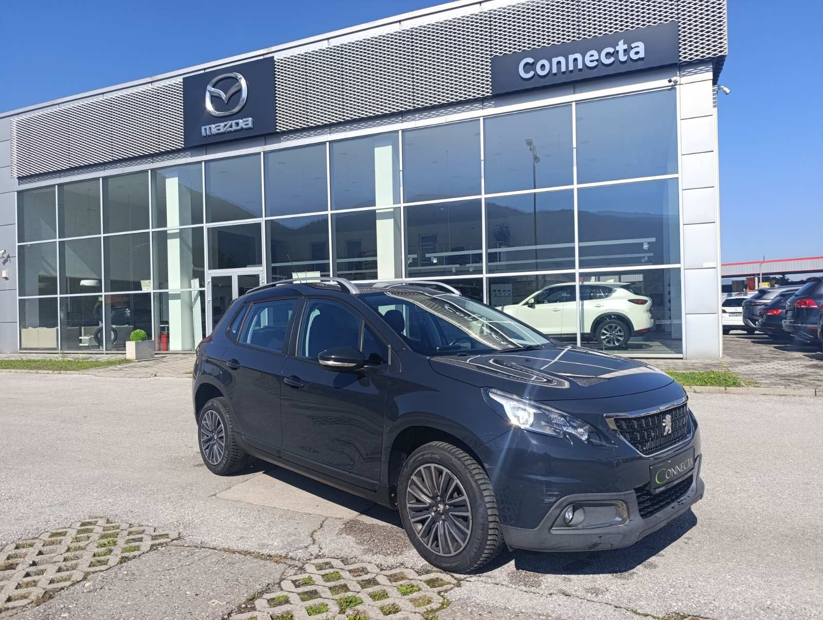 Peugeot 2008 1.6 blueHDi 2017.